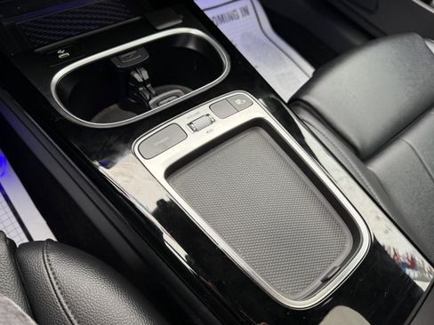 Used 2025 Mercedes-Benz CLA 250 4MATIC image 23