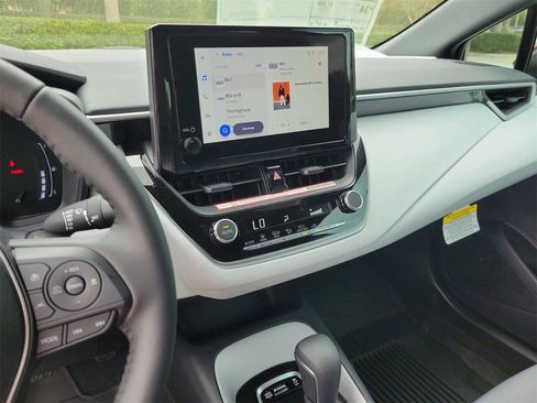New 2026 Toyota Corolla SE FWD image 21