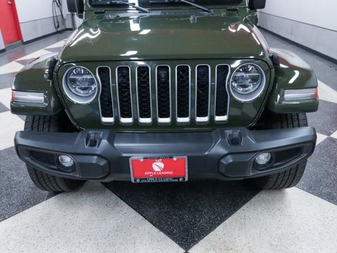 Used 2021 Jeep Wrangler Unlimited Sahara AWD/4WD image 4