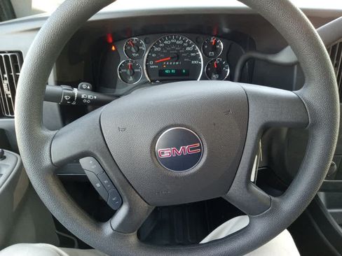 Used 2026 GMC Savana 2500 Extended w/ Driver Convenience Package RWD image 22