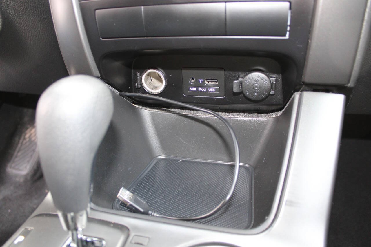 Used 2013 Kia Sorento LX FWD image 16