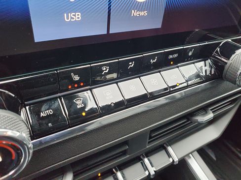 New 2026 Chevrolet Colorado Trail Boss AWD/4WD image 21