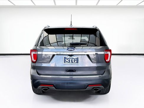 Used 2018 Ford Explorer Limited w/ Equipment Group 301A image 5