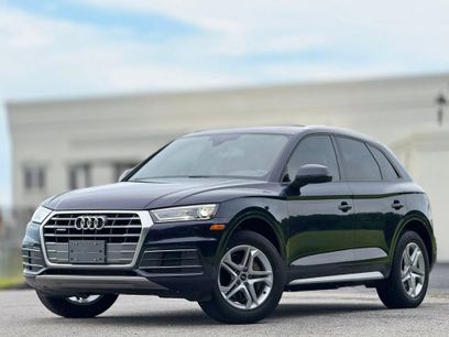 Used 2018 Audi Q5 2.0T Premium w/ Convenience Package