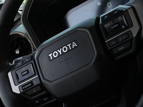 Used 2026 Toyota Land Cruiser w/ Premium Package AWD/4WD image 23