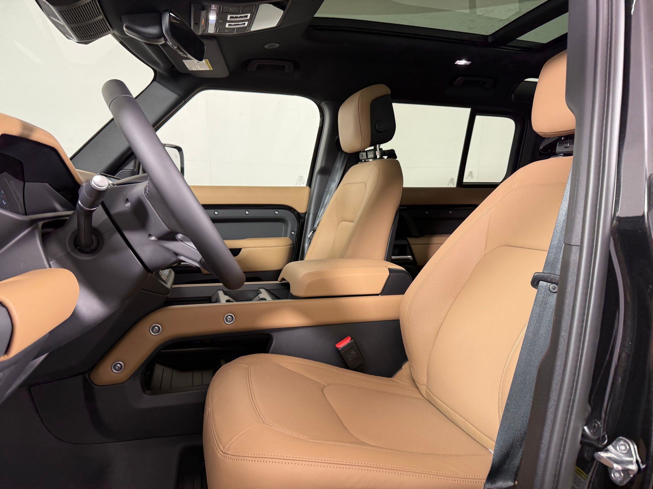 New 2026 Land Rover Defender 110 S AWD/4WD image 5