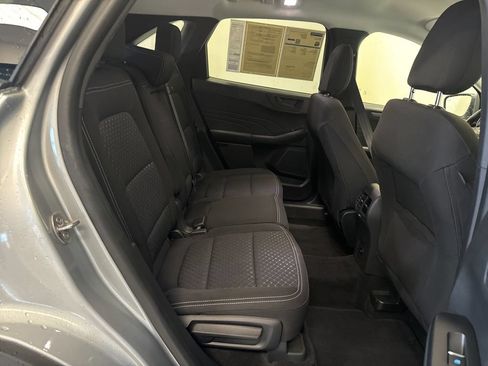 Used 2024 Ford Escape Active AWD/4WD image 17