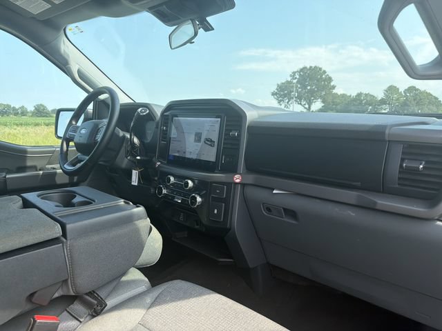 Used 2025 Ford F150 XLT w/ Equipment Group 301A Standard AWD/4WD image 15
