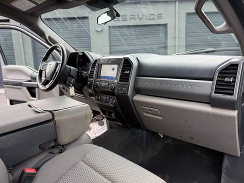 Used 2022 Ford F250 XLT w/ XLT Value Package image 11