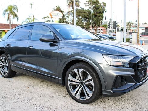 Used 2021 Audi Q8 Prestige image 8