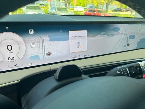 Used 2026 Genesis GV70 2.5T image 15