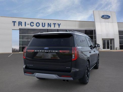 New 2026 Ford Expedition Max Platinum image 8
