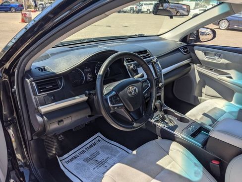 Used 2017 Toyota Camry XSE w/ Protection Package (Q2) FWD image 8