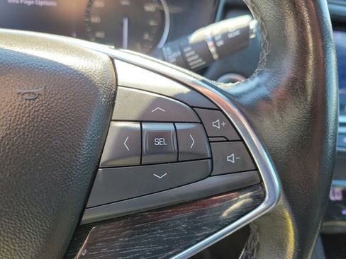 Used 2020 Cadillac XT5 Premium Luxury AWD/4WD image 26