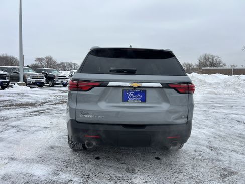 Certified 2023 Chevrolet Traverse LT image 6