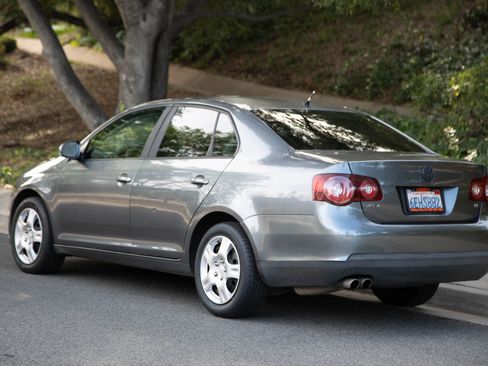 Used 2008 Volkswagen Jetta S FWD image 6