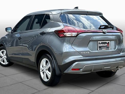 Used 2025 Nissan Kicks Play S image 10