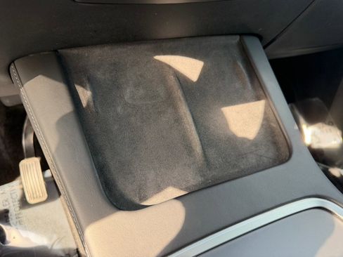 Used 2023 Tesla Model Y Long Range image 28