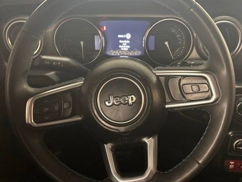 Used 2023 Jeep Wrangler Unlimited Rubicon 4xe AWD/4WD image 21