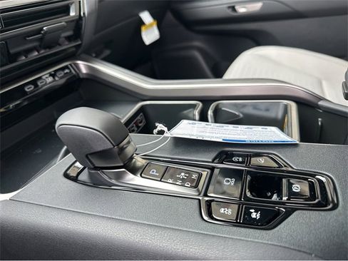 Used 2026 Lexus TX 350 350 image 29