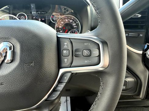 Used 2025 RAM 2500 Big Horn image 18