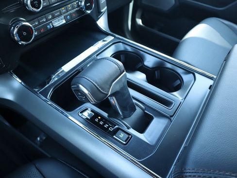 New 2025 Ford F150 Lariat w/ Equipment Group 502A High image 9