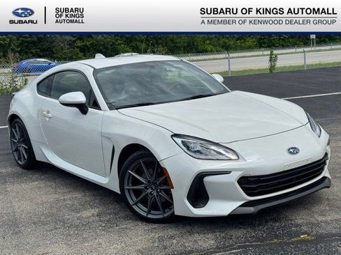 Used 2023 Subaru BRZ Limited RWD image 1