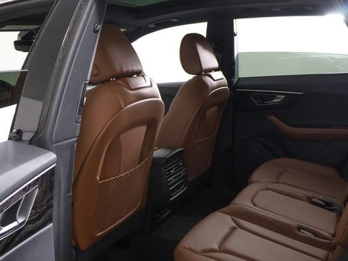 Used 2023 Audi Q8 Premium w/ Convenience Package image 29