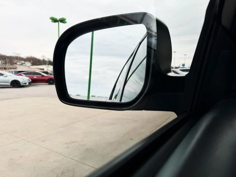 Used 2011 Subaru Forester 2.5X Limited w/ Popular Equipment Group 4B image 22