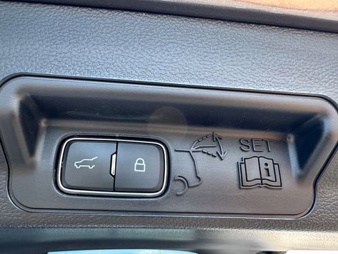 Used 2023 Ford Explorer ST w/ Equipment Group 401A AWD/4WD image 14