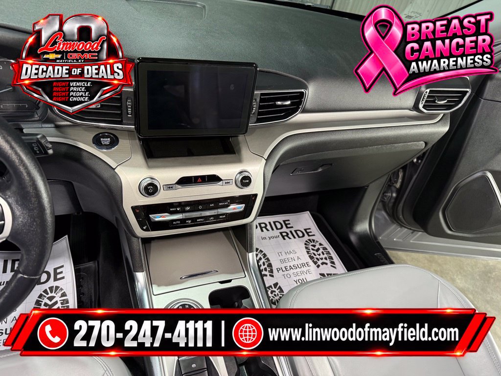 Used 2021 Ford Explorer XLT w/ Equipment Group 202A AWD/4WD image 15