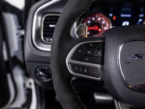 Used 2023 Dodge Charger SRT Hellcat image 40