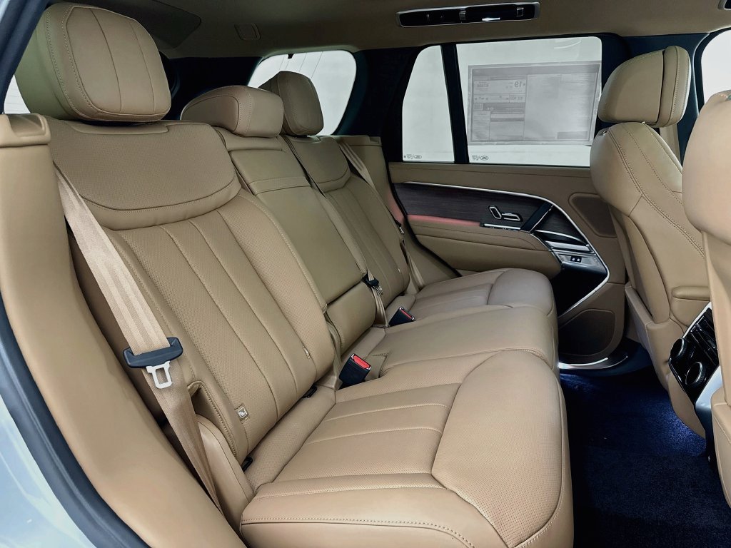 New 2027 Land Rover Range Rover SE AWD/4WD image 28