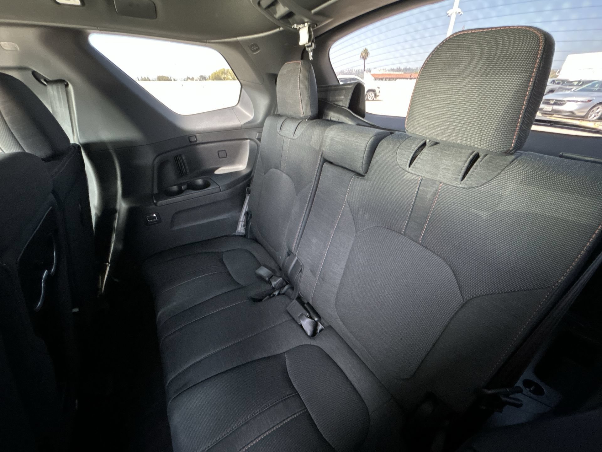 Certified 2025 Honda Pilot Sport image 25