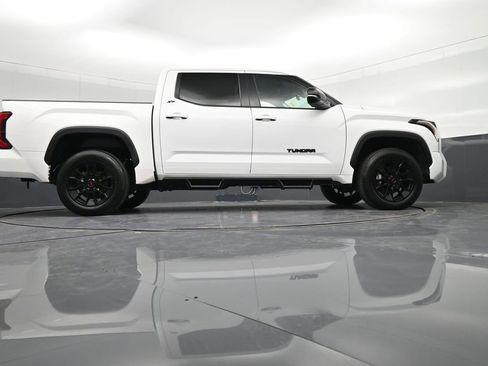 Used 2024 Toyota Tundra SR5 w/ SR5 Premium Package AWD/4WD image 35
