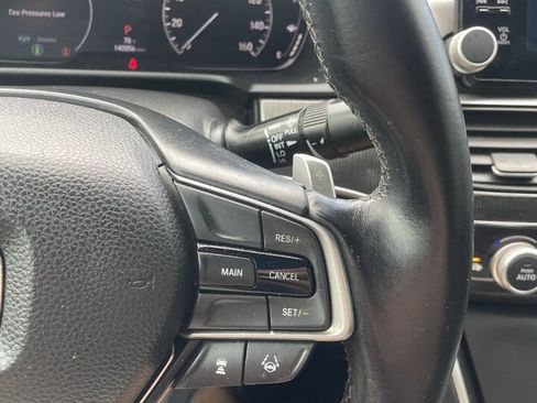 Used 2018 Honda Accord Sport image 21