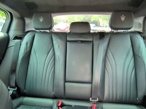 Used 2023 Maserati Grecale Modena AWD/4WD image 25