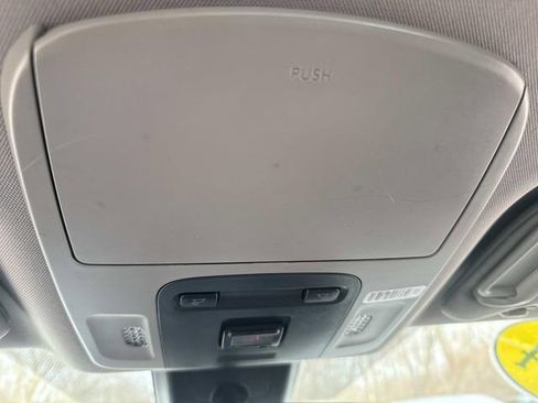 Used 2024 Toyota Camry SE image 26