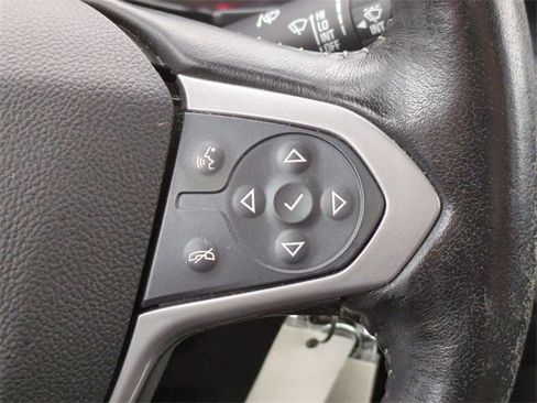 Used 2019 Chevrolet Colorado ZR2 w/ ZR2 Midnight Special Edition image 25