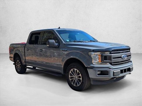 Used 2020 Ford F150 XLT w/ Equipment Group 302A Luxury image 3