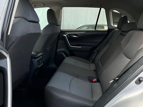 Used 2025 Toyota RAV4 XLE image 12
