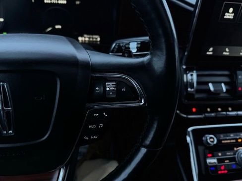 Used 2020 Lincoln Navigator L Reserve w/ Equipment Group 208A Reserve image 34