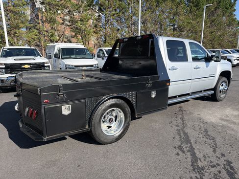Used 2014 GMC Sierra 3500 SLE w/ HD SLE Premium Package AWD/4WD image 9