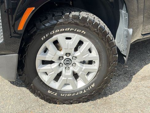 Used 2022 Nissan Frontier SV w/ Technology Package AWD/4WD image 81