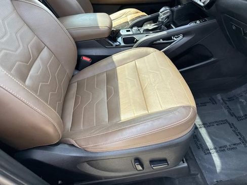 Used 2022 Kia Telluride SX w/ SX Prestige Package AWD/4WD image 10