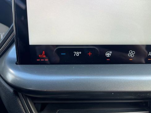 Used 2024 Ford Escape SE image 14