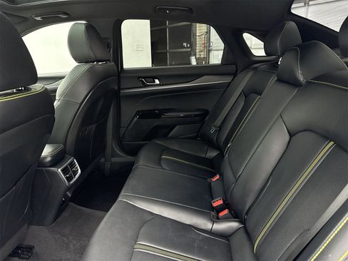 Used 2025 Kia K5 GT image 28