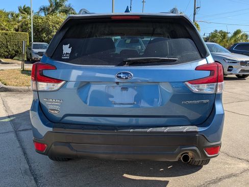 Used 2020 Subaru Forester Limited image 5