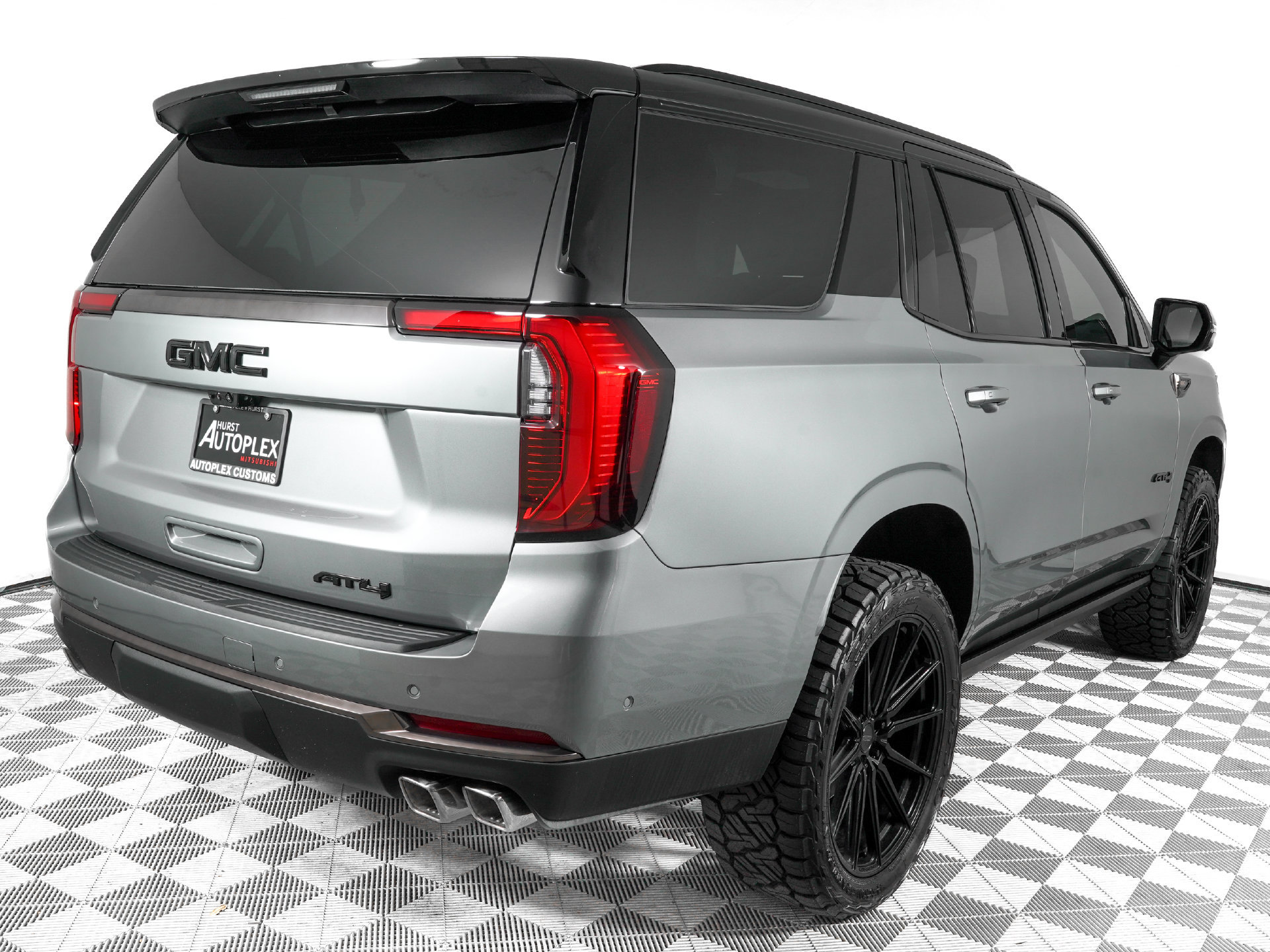 Used 2026 GMC Yukon AT4 Ultimate AWD/4WD image 5