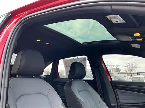 Used 2025 Volkswagen Jetta GLI Autobahn image 23